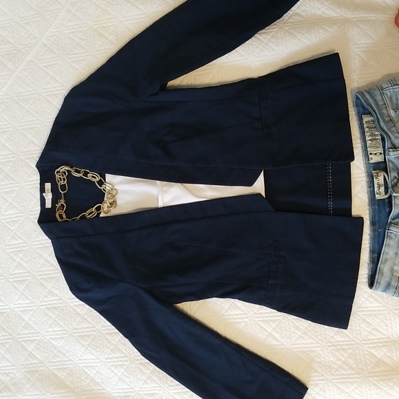 Blue blazer - Picture 2 of 6